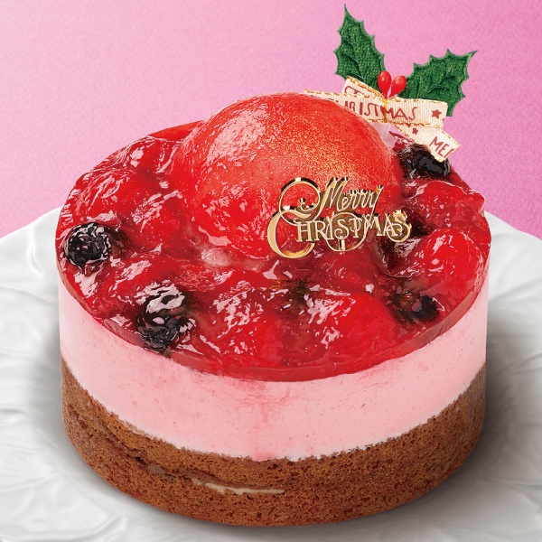 〈タカキベーカリー〉真っ赤にきらめくベリーのケーキ